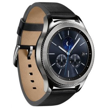 Image of Gear S3 Classic with Charger